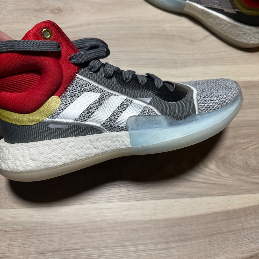 Adidas Marquee Boost Thor Marvel Mens Basketball Shoes Grey Red Gold Sz 9 - Picture 8 of 13